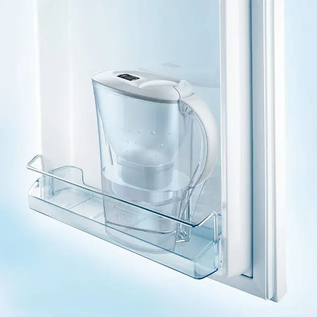 Brita Jarras de filtrado - Conjunto de jarra de filtrado Marella Cool Memo  y 3 filtros MX+, capacidad 2400 ml, grafito 1039274