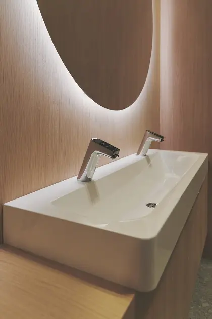Rubinetti per il Bagno - Superfici Materia & Design