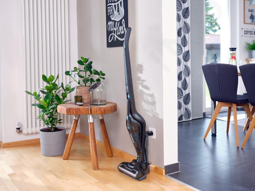 Leifheit Pulizia - Aspirapolvere a batteria Rotaro PowerVac 2 in 1