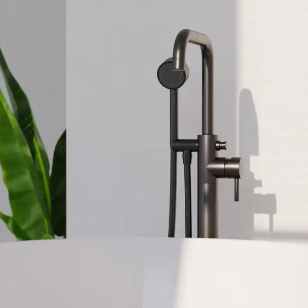 Grifo Bañera Montaje Suelo Fbuk Grifo De Bañera Independiente FBUKE Montaje En Suelo - Latón, Acabado Negro Mate, Alto Flujo, Giratorio 360°, Diseño Moderno Grifo Mezclador Bañera Alto Flujo Giro 360