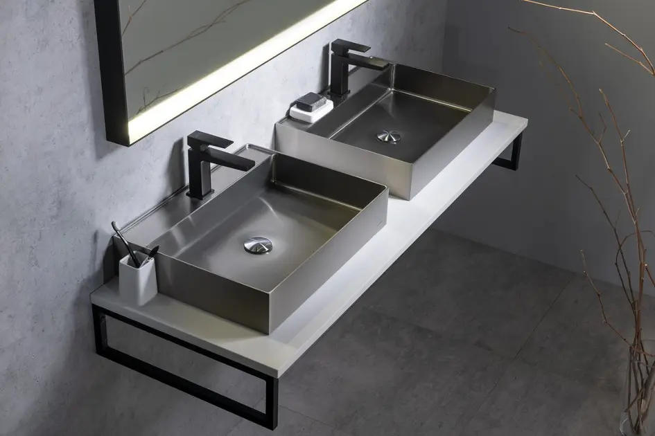 Moen EVA Duschsystem – Mit Rainshower Duschkopf, Gebürstetes Nickel, Für Badewanne/Dusche