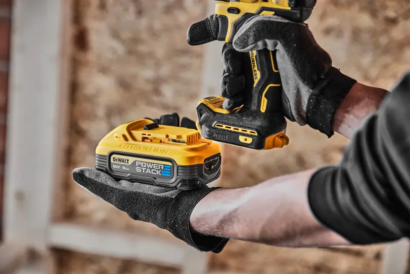 Visseuse Dewalt 18v 5ah : prix et guide d'achat 2024