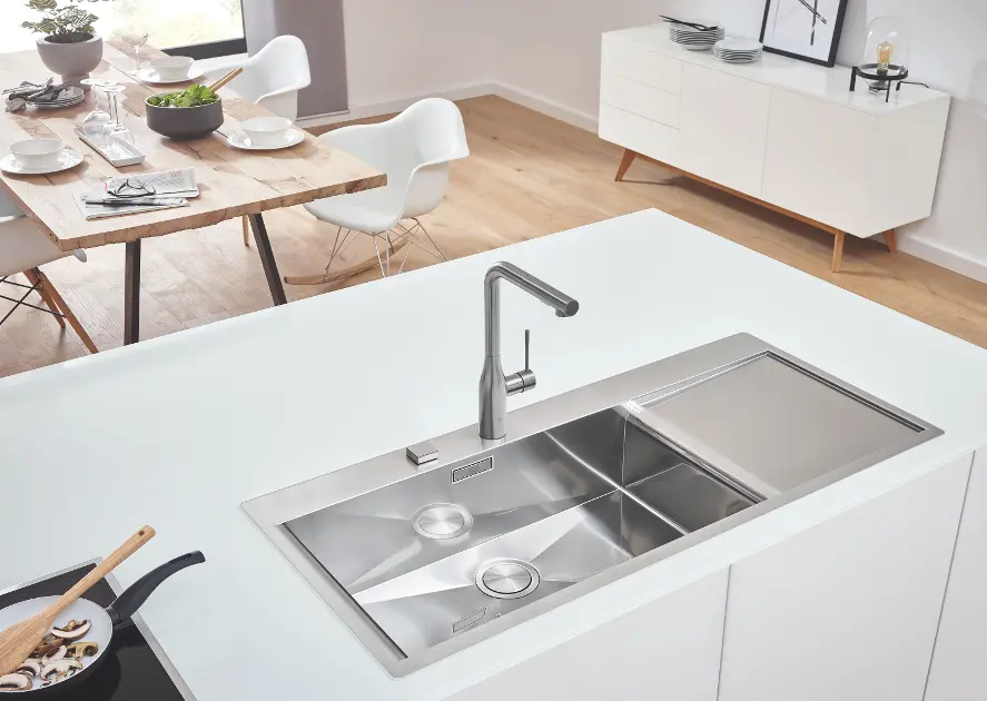 Grohe Essence New mitigeur d'évier à douchette extractible 30270A00 noir