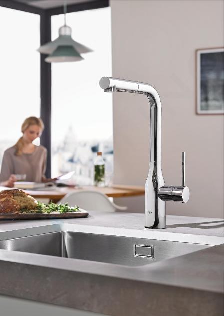 Grifo monomando fregadero ESSENCE cromo GROHE