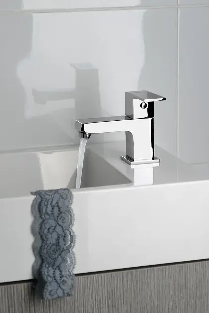 Sapho Small - Robinet de lavabo pour eau froide, chrome SM23