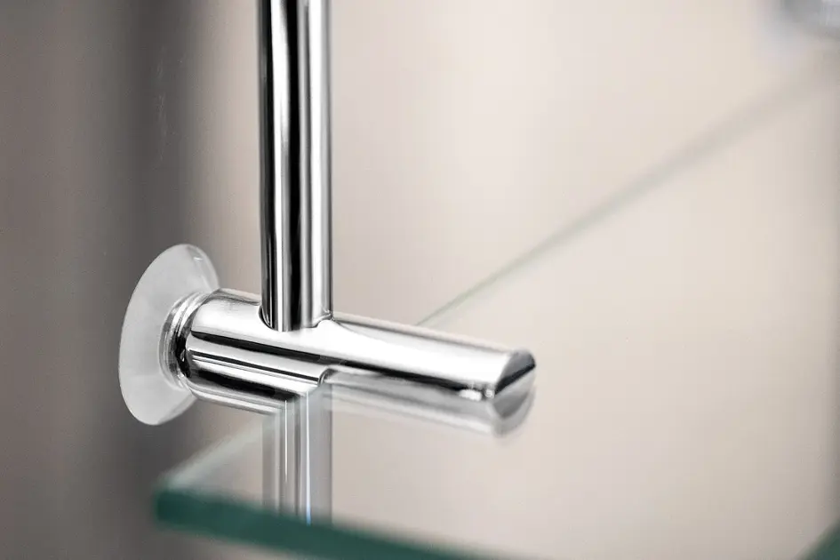 SAYAYO Étagère de Douche en Verre Étagère Murale de Salle de Bain Rangement Douche avec Tablette, Verre Trempé Rectangulaire, Finition de Chrome, 60 CM, EGC2000-60-C