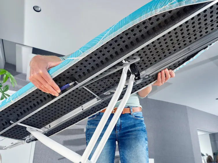 Leifheit Úklid - Žehlicí Prkno Air Board M Solid Plus 72564 | Sanitino.cz