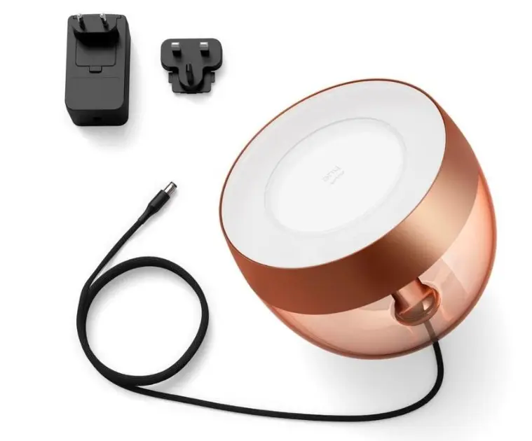 Levně Philips Hue Iris - Chytré stolní LED svítidlo, měděná 929002376803