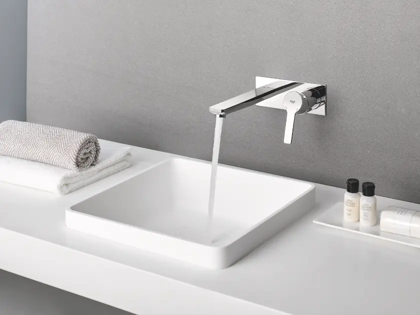 Mitigeur lavabo 2 trous Plus mural - Taille M Grohe - ENCASTRÉS