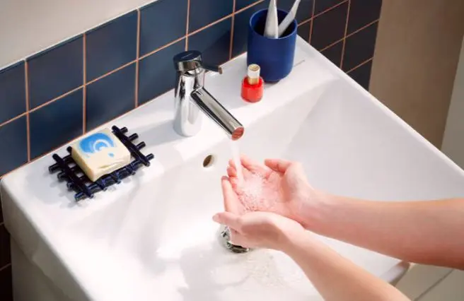 Hansgrohe Zesis S Mitigeur monocommandé pour lavabo 70 CoolStart sans garniture de vidage, chrome, 74711000, 74711000 | Leroy Merlin