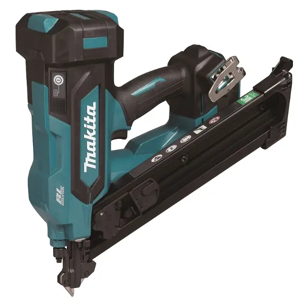Makita - 18V БЕЗКАБЕЛЕН пирон 38 -64 мм, без батерия и зарядно устройство DBN640ZK