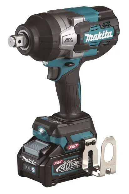 Makita - 40V АКУМУЛАТОРЕН ударен гаечен ключ, 2x акумулаторен 4.0 Ah Li - Ion, зарядно устройство TW001GU201
