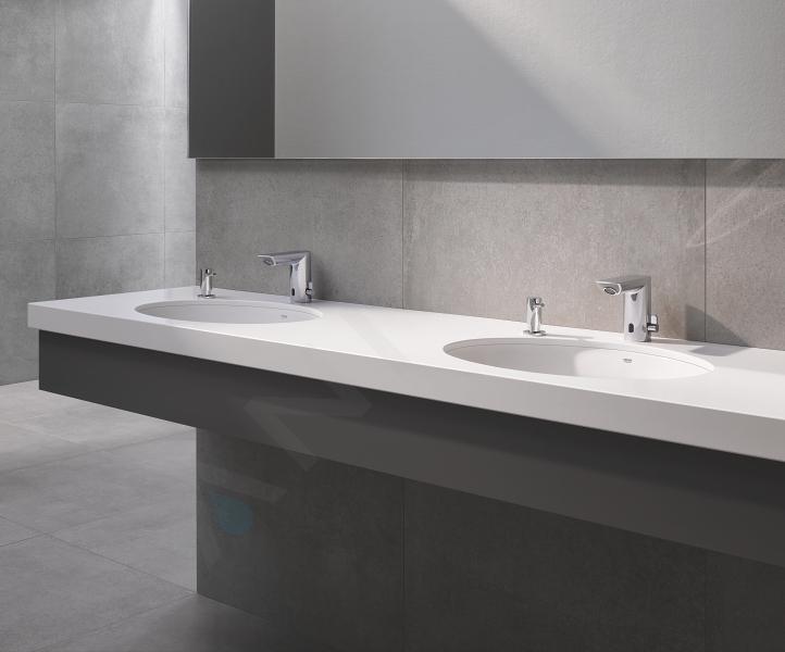 Grifo lavabo con sensor mezclador GROHE Bau Cosmopoliltan cromo