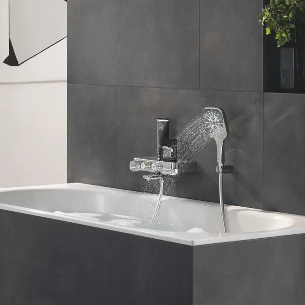 Ensemble de douche Grohe douchette 3 jets+support mural Rainshower  SmartActive 130