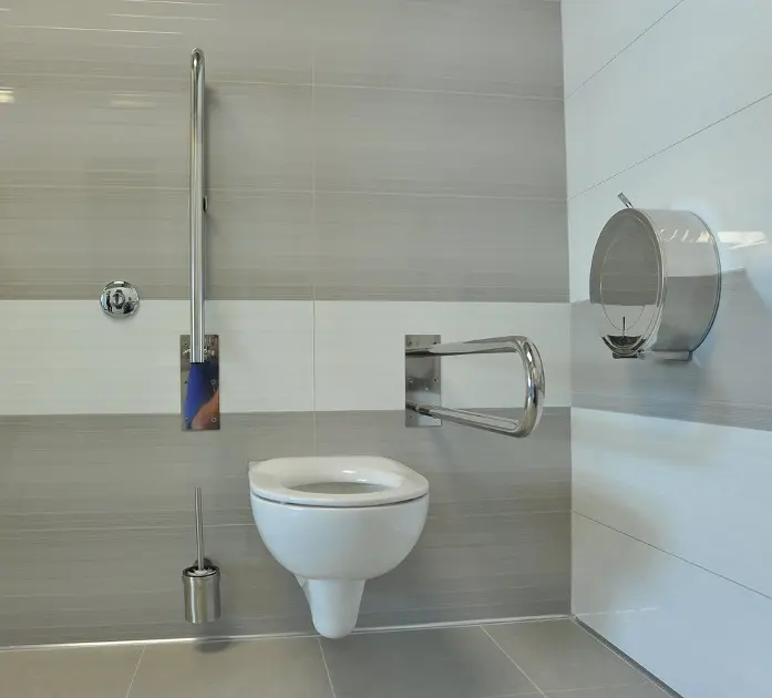 Maniglia bagno per disabili in acciaio bianco da 30 cm | Leroy Merlin