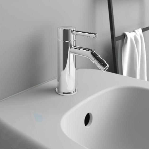 Ideal Standard CeraLine - Miscelatore da bidet, con sistema di scarico,  cromo BC197AA